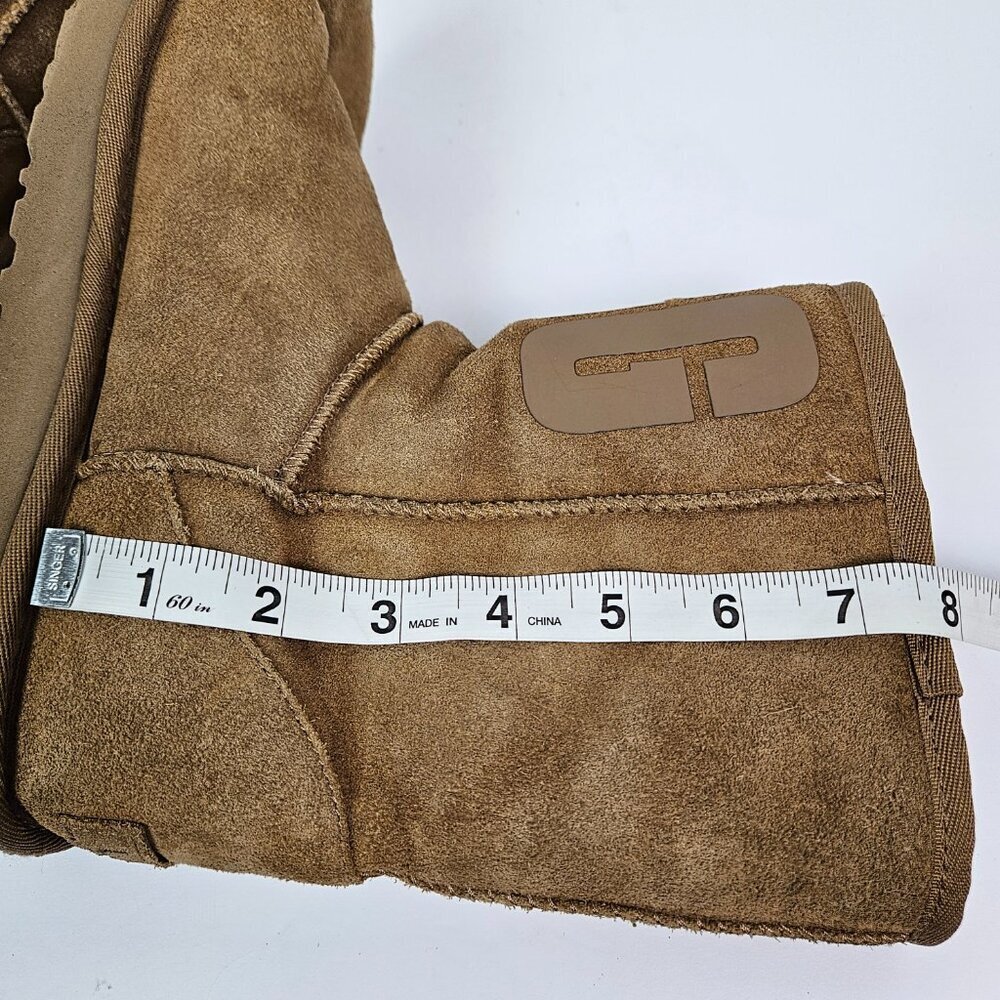UGG Classic Short Rubber Logo Pull On Chestnut Suede Boot 1108230 - Picture 12 of 13